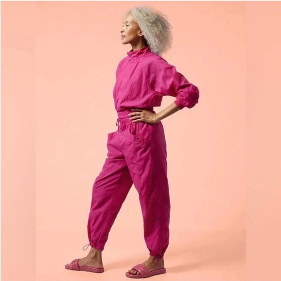 Athleta Women's Pink Jogger Pants - Picture 4 of 4